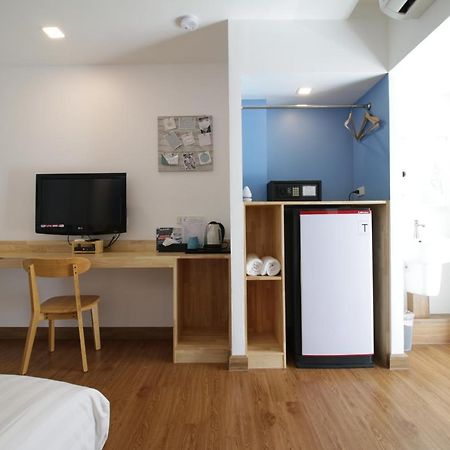 Tawaen Beach Resort Ko Lan Bagian luar foto