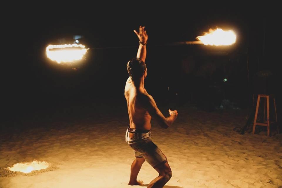 Tawaen Beach Resort Ko Lan Bagian luar foto